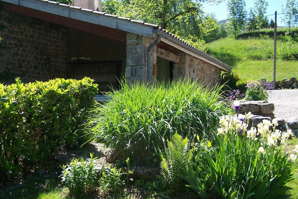Domaine De Salomony Villa Marcols-les-Eaux Exterior photo