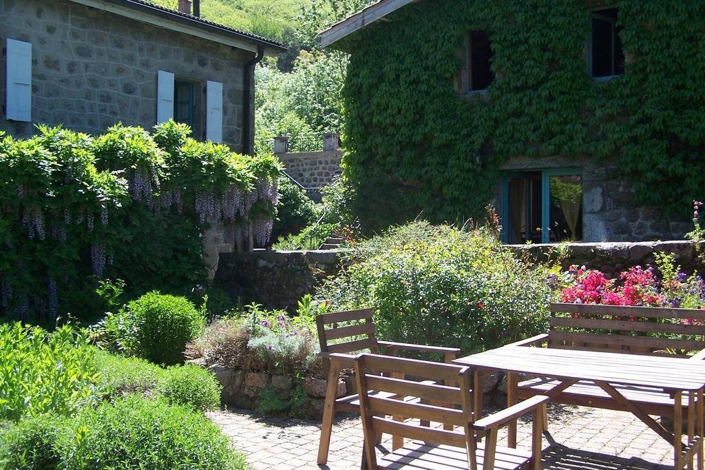 Domaine De Salomony Villa Marcols-les-Eaux Exterior photo
