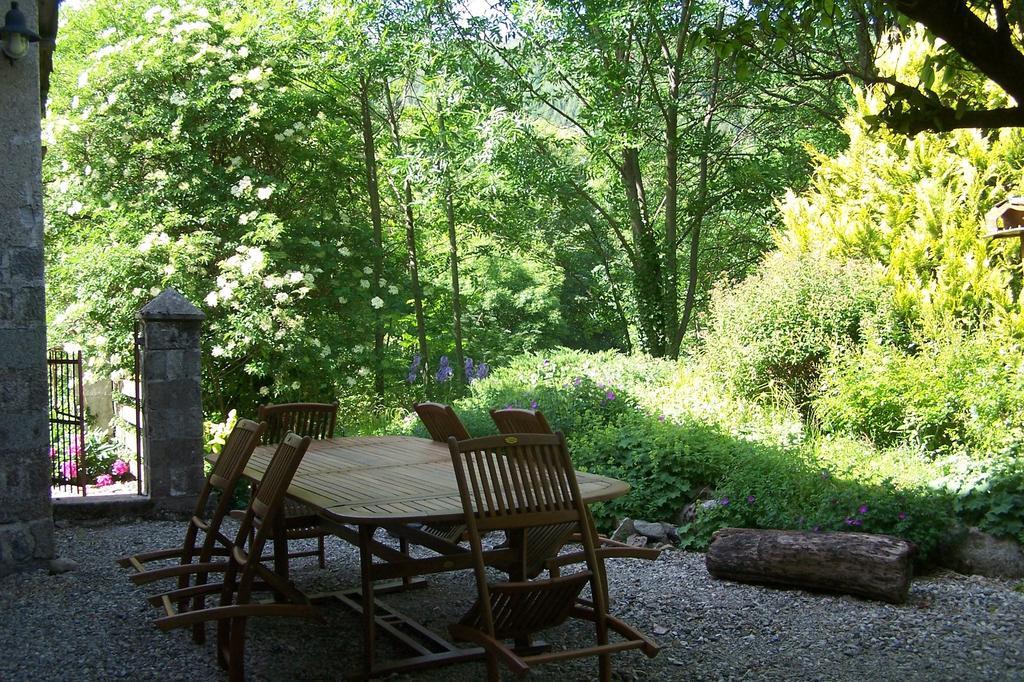 Domaine De Salomony Villa Marcols-les-Eaux Exterior photo